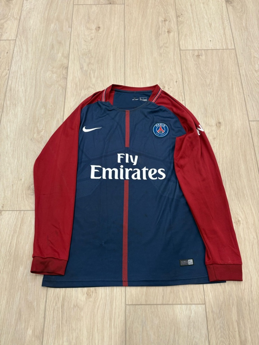 Nike Dri-Fit Ici C'est Paris 2018  Fly Emirates Long Sleeve Jersey Mens Large